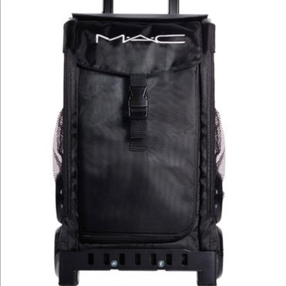Brand New Mac Zuca